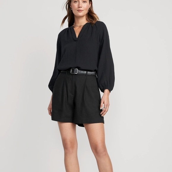 NWT! Extra High-Waisted Taylor Linen-Blend Trouser Shorts -- 6-inch inseam - XL🩵 - Picture 3 of 9